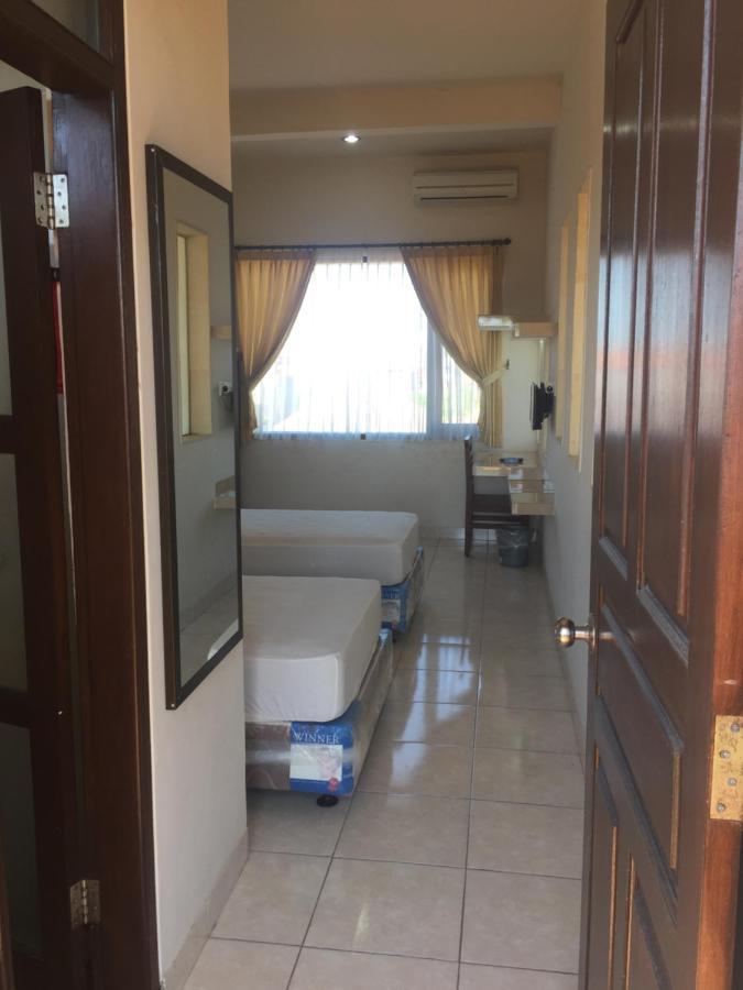 Hotel Pakerisan East Mansion Denpasar Esterno foto